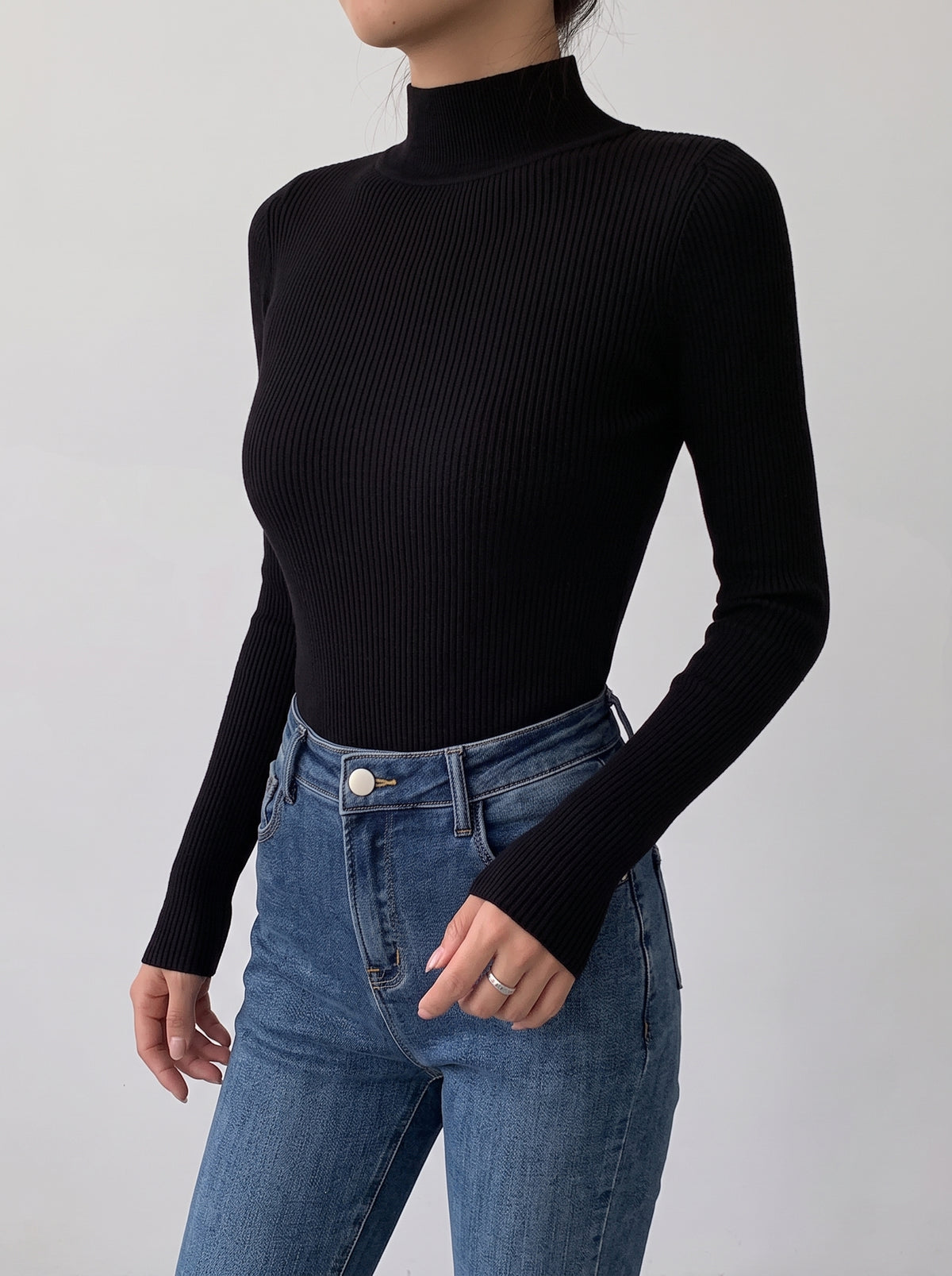 Jessa Ribbed Long Sleeve Top — Black