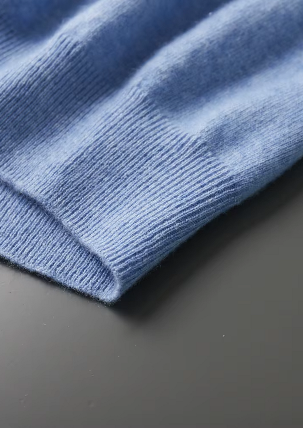T-Shirt col rond classique en cachemire premium bleu clair