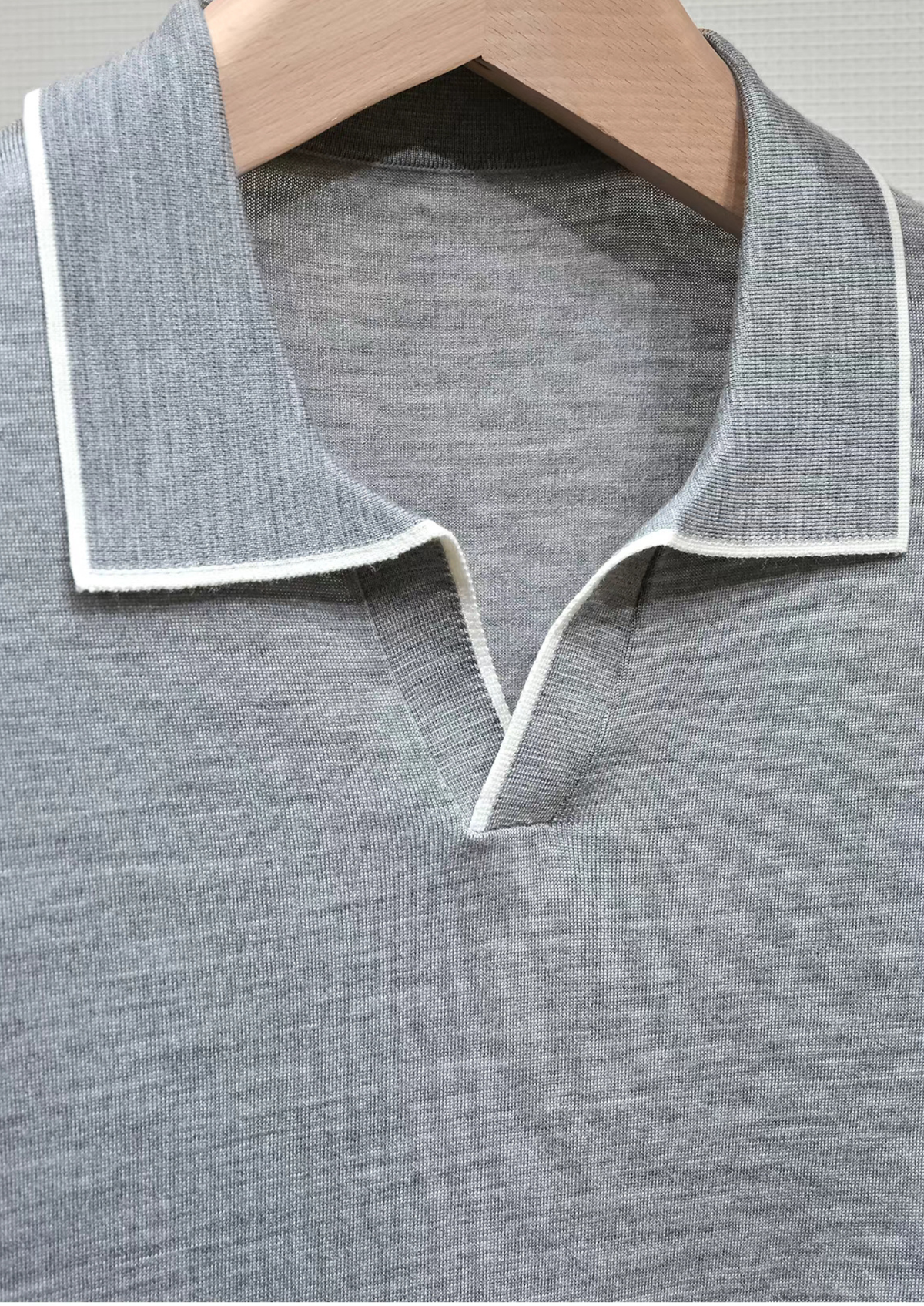Polo léger Ellis gris clair