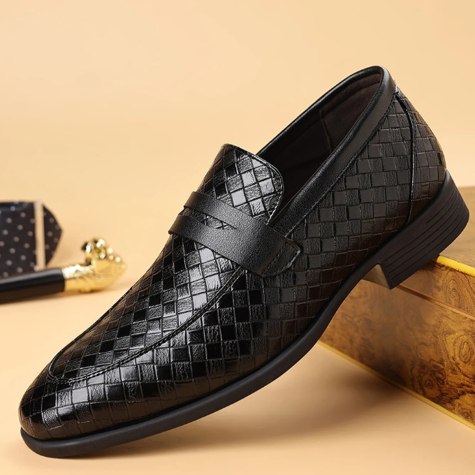 Les mocassins en cuir tressé Corté