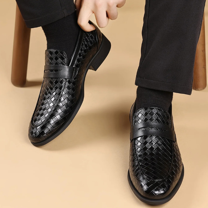Les mocassins en cuir tressé Corté