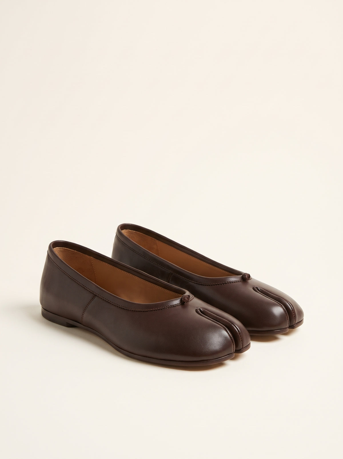 Elizabeth Non-Slip Tabi Ballet Flats — Brown