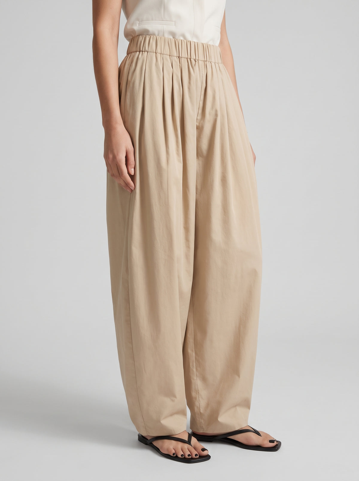 Inga Cotton Elastic-Waist Baggy Pants — Beige