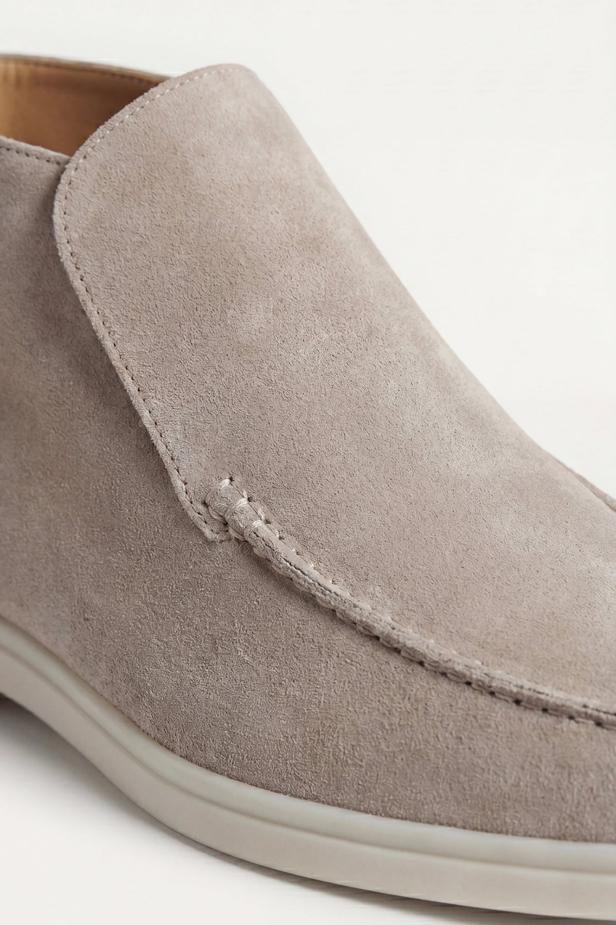 Mocassin Montant Capri Taupe — porté