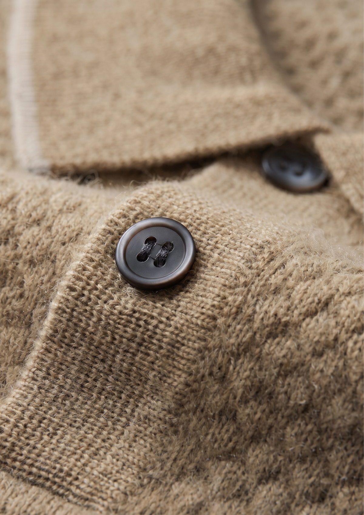Polo bicolore en cachemire premium beige