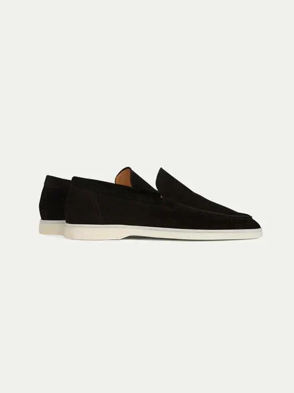 Mocassin noir — détail