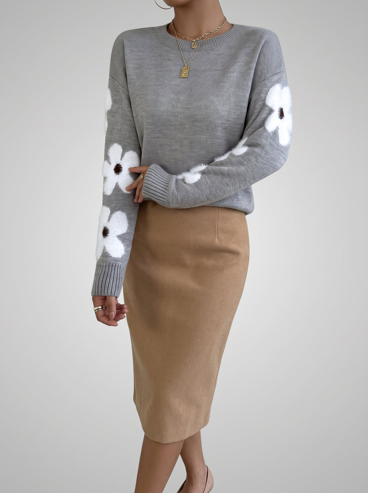 AGATHE — Floral Knit Jumper - Grey