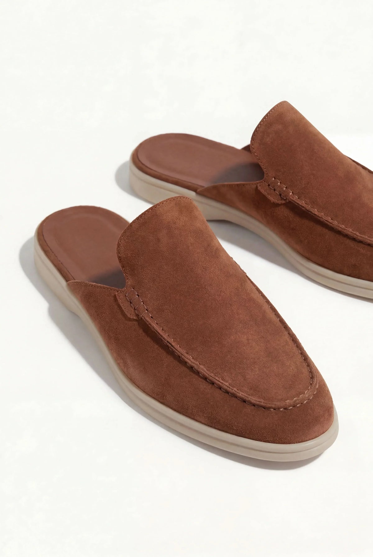 Mule Monaco grenat — détail
