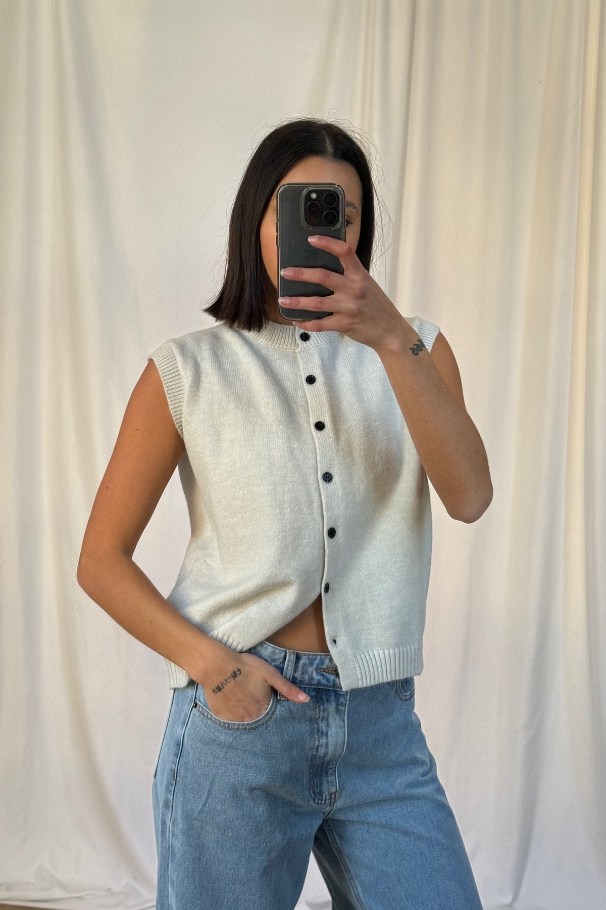Gilet cardigan en maille Tori à boutons sur le devant