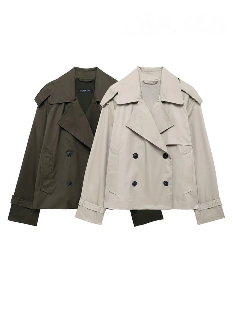 Dhelia Trench court