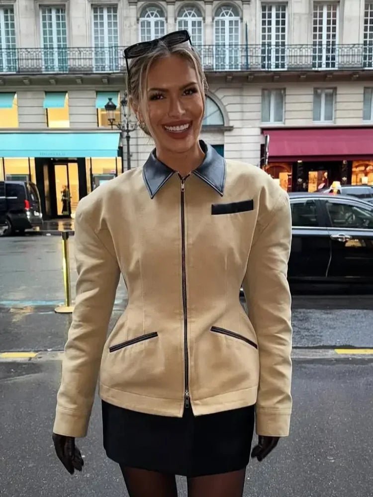 Veste Elvira courte cintrée