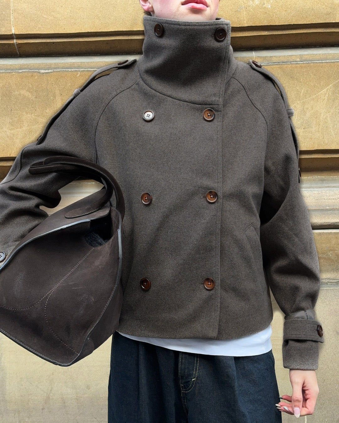 Manteau Rhea à col montant et boutonnage