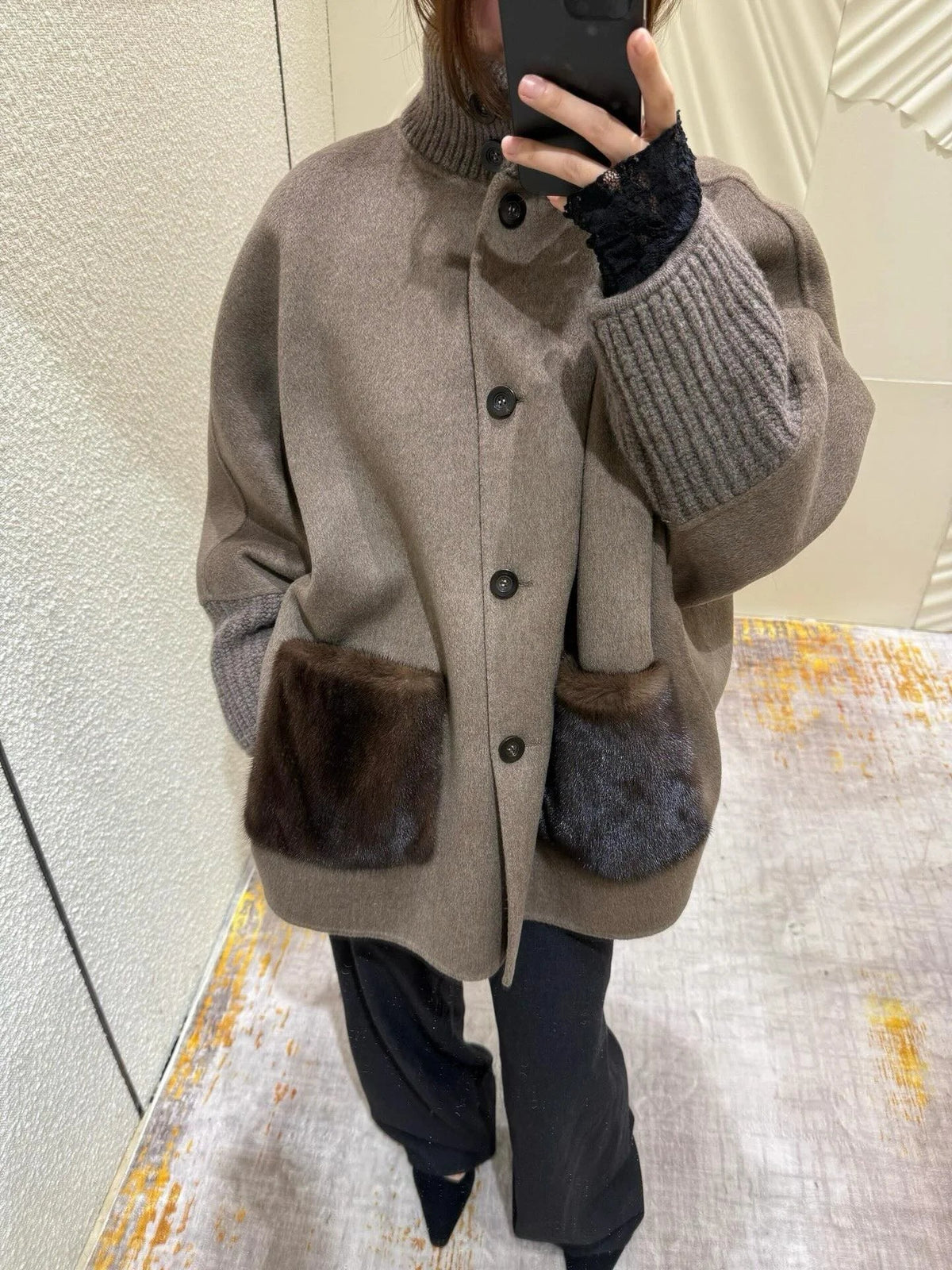Manteau en maille avec col montant Terry et fausse fourrure