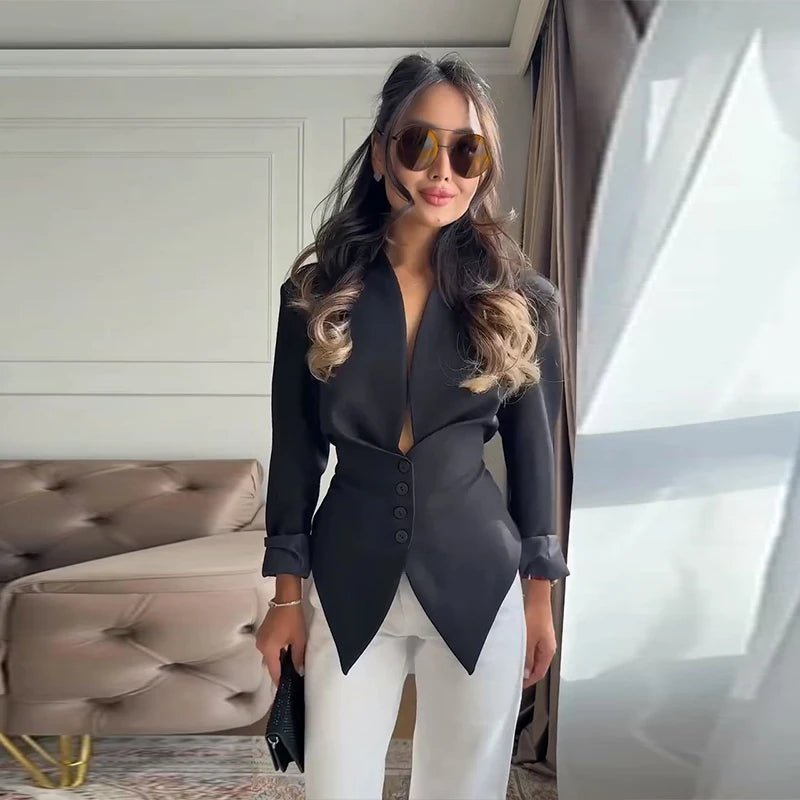 Blazer cintré à épaules marquées Tricia