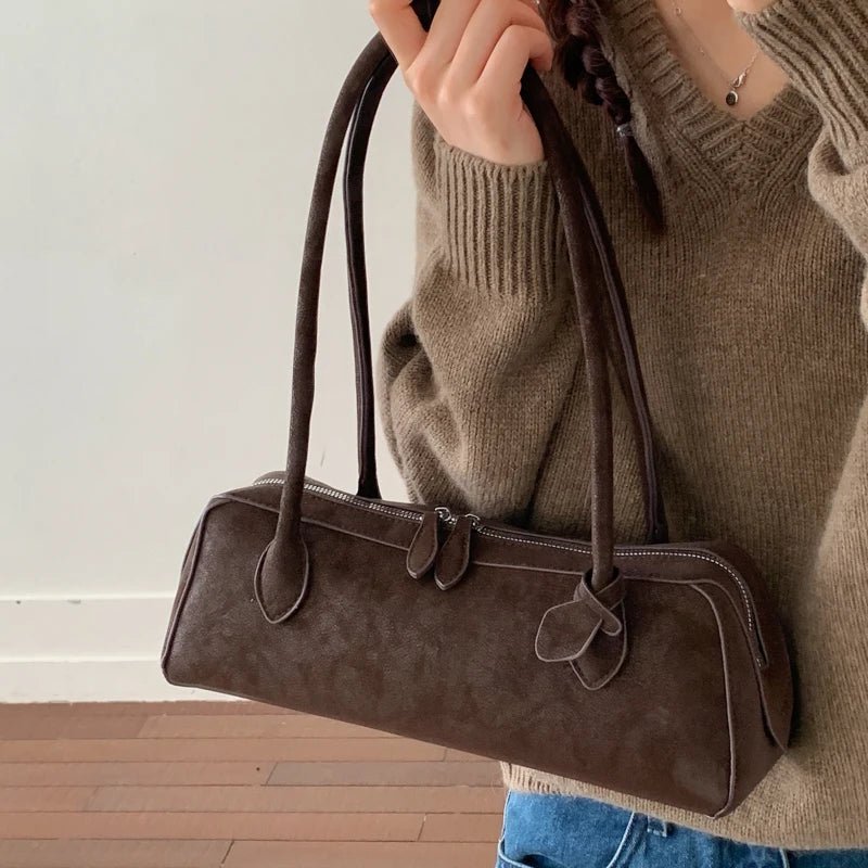 Sac baguette Adora en daim