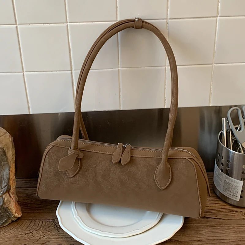Sac baguette Adora en daim