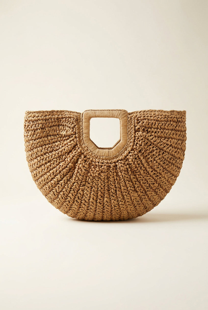 Halbmond-Tragetasche Bianca aus Rattan