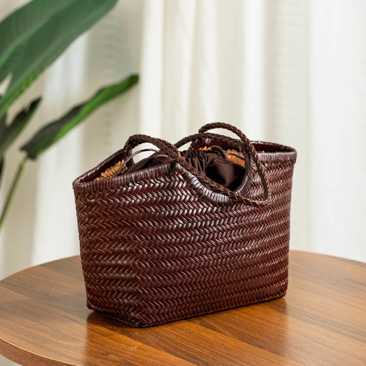 Bianca – Sac cabas en cuir tressé à la main