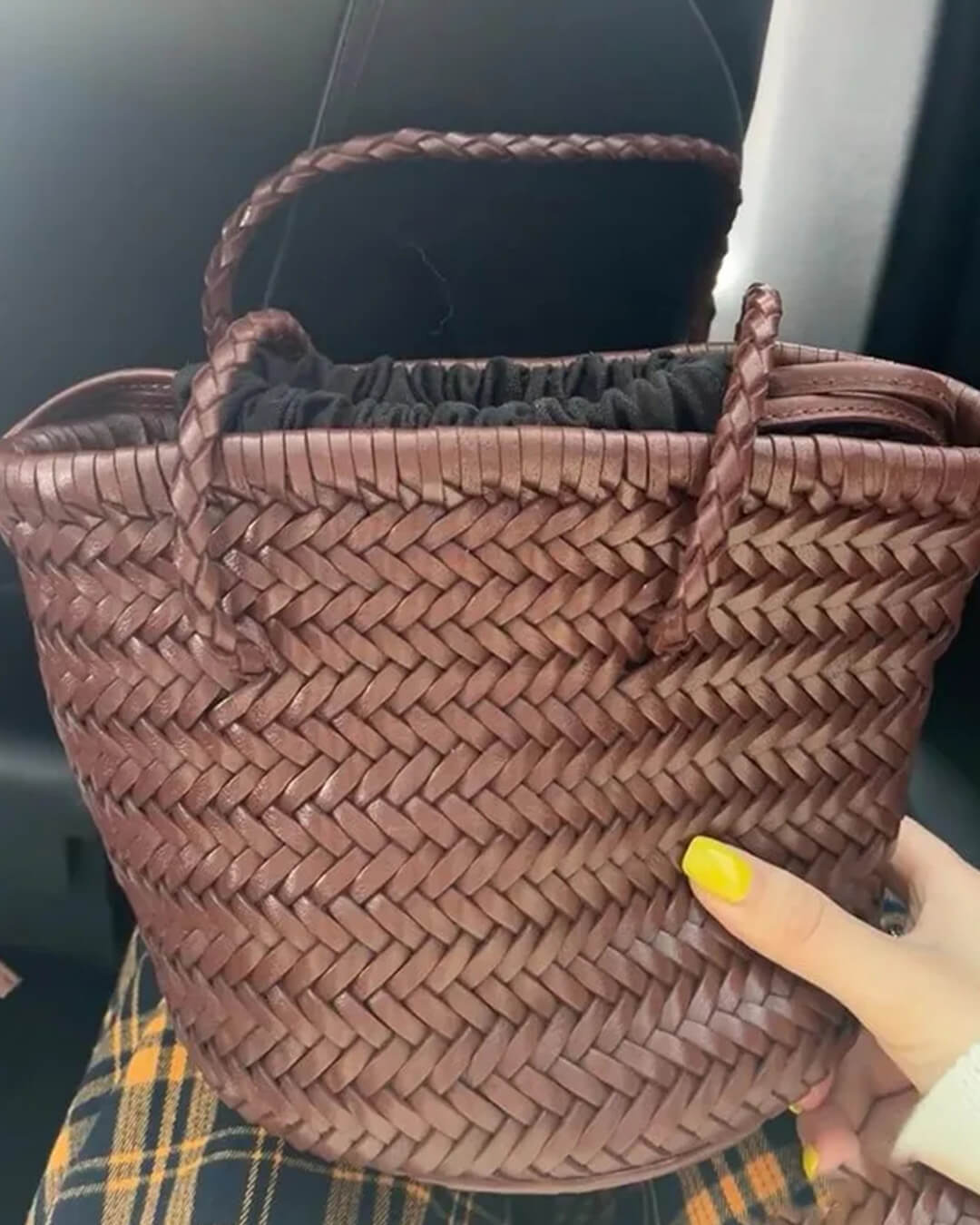 Sac seau tressé à bandoulière Blair