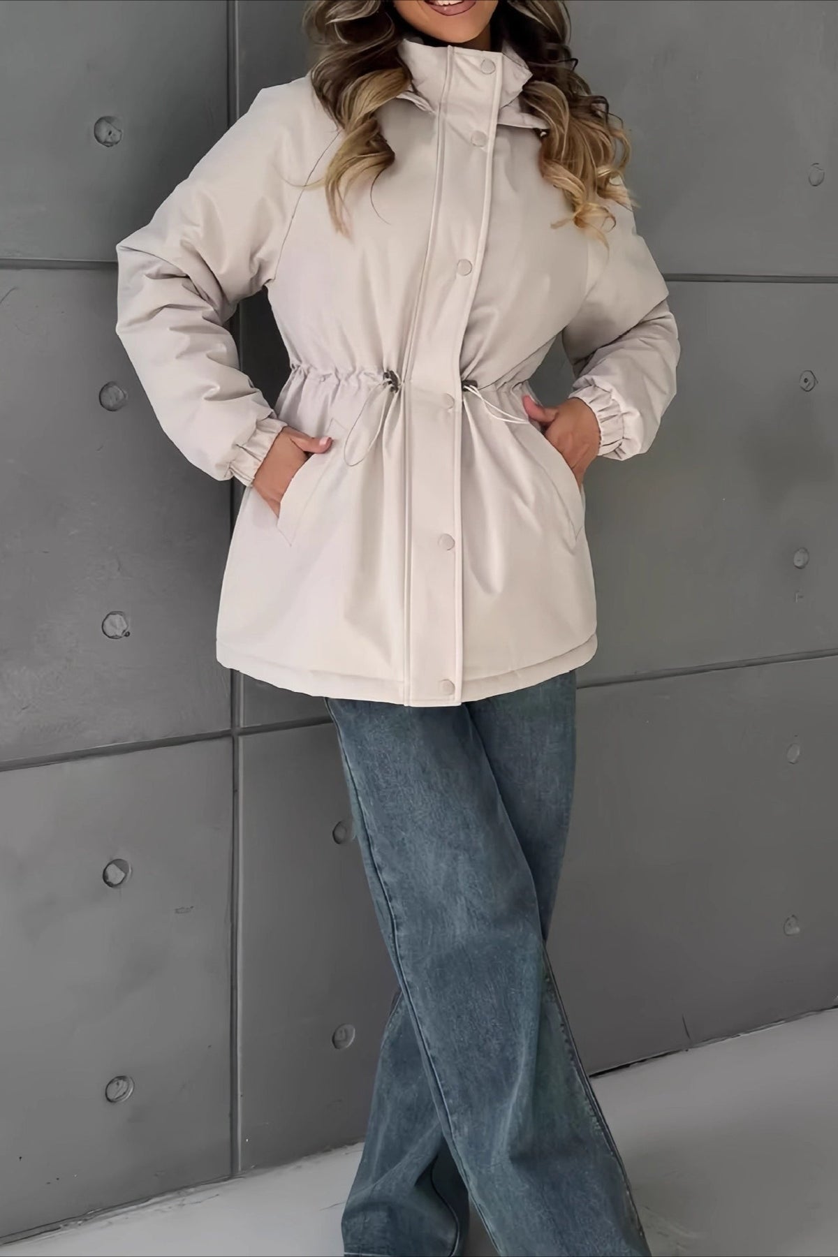Veste coupe-vent Adele à capuche