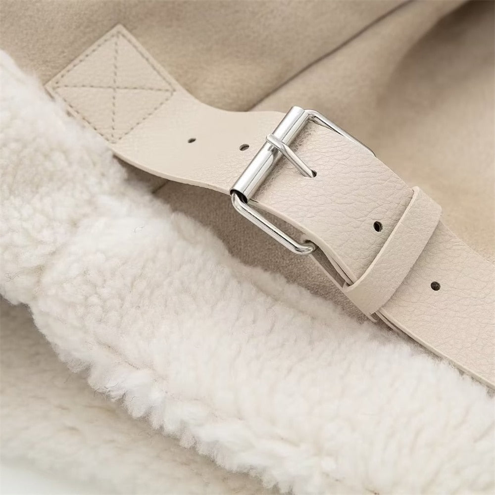 Veste en daim synthétique doublée en fausse fourrure Cindy