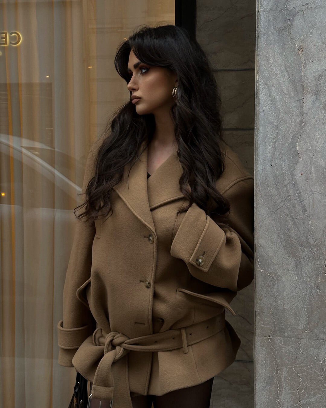 Manteau court Elaine avec ceinture