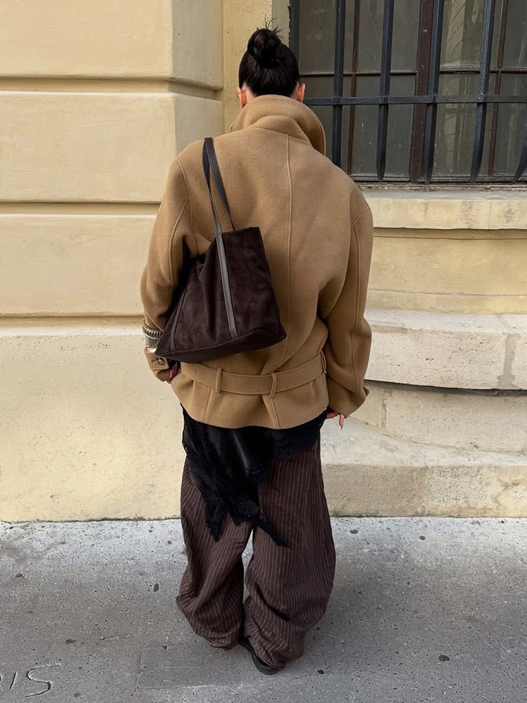 Manteau court Elaine avec ceinture