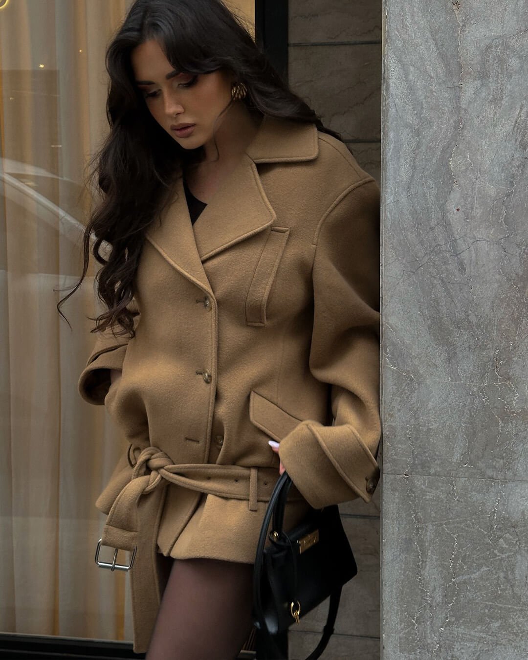Manteau court Elaine avec ceinture