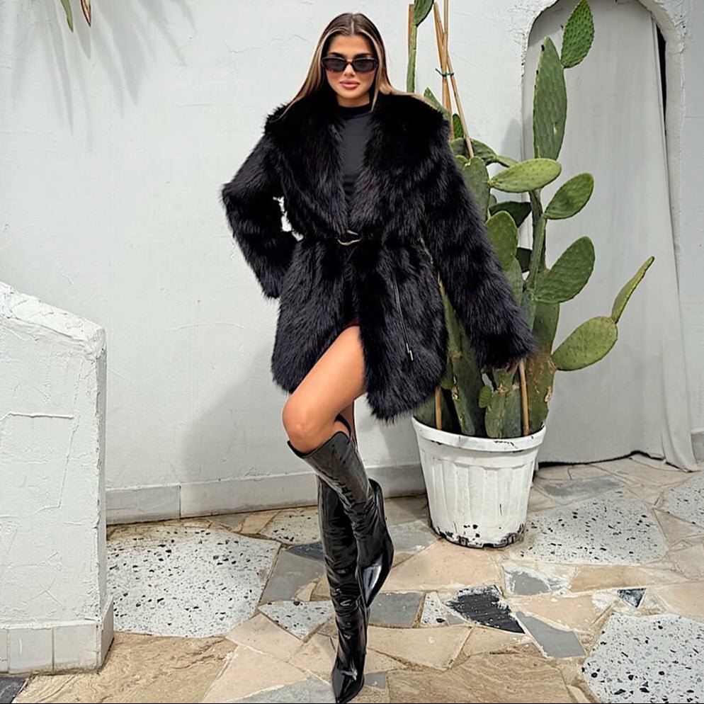 Manteau en fausse fourrure Faith avec ceinture