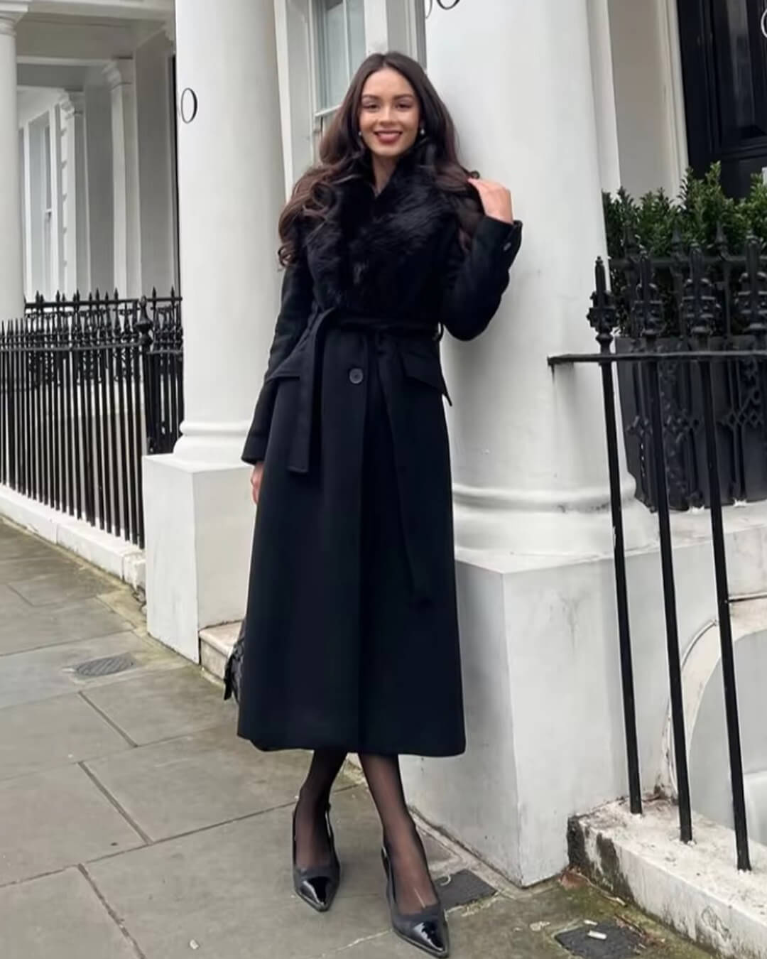 Manteau maxi Flora à col en fausse fourrure
