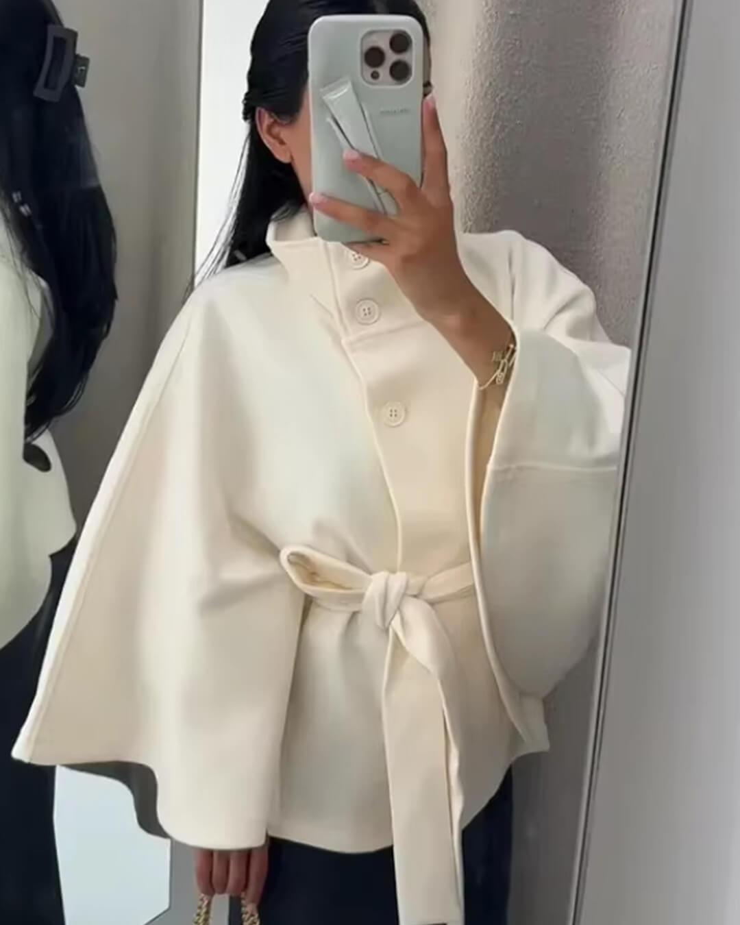 Veste cape élégante à col montant avec ceinture Arianne