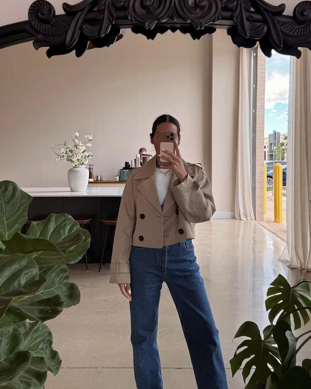 Trench court Janice