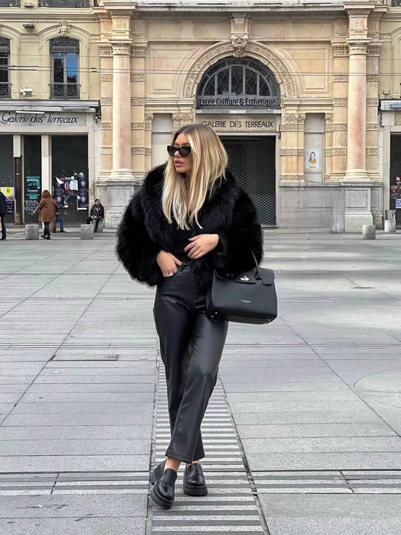 Manteau en fausse fourrure de Jenna