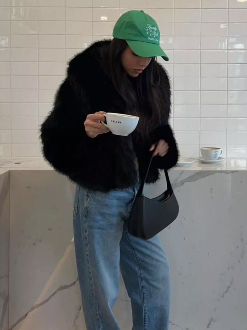 Manteau en fausse fourrure de Jenna