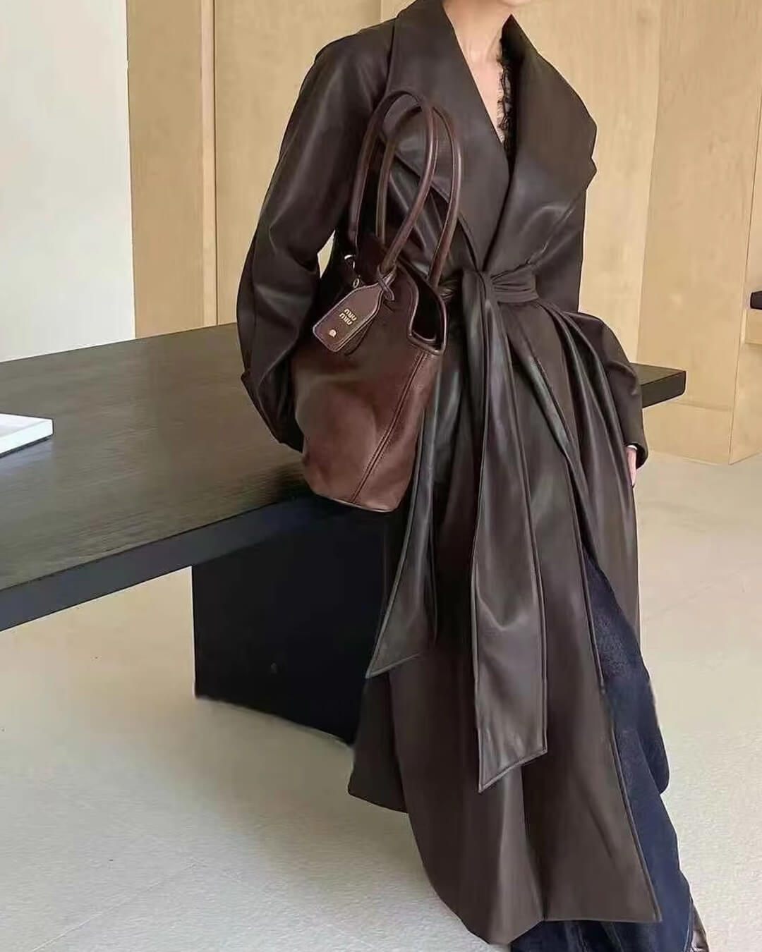 Manteau long style trench en similicuir Shiela