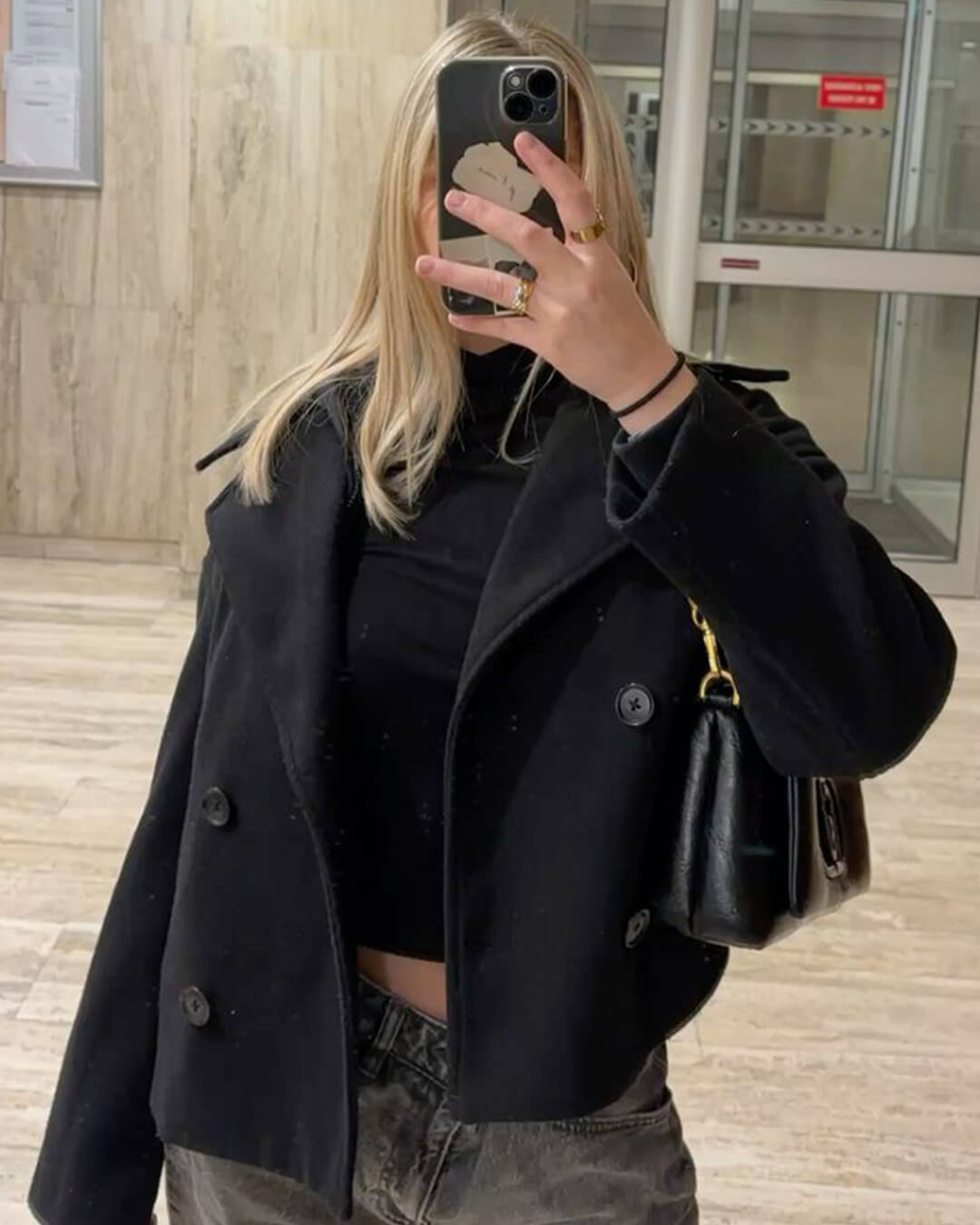Manteau court Suzane croisé à double boutonnage