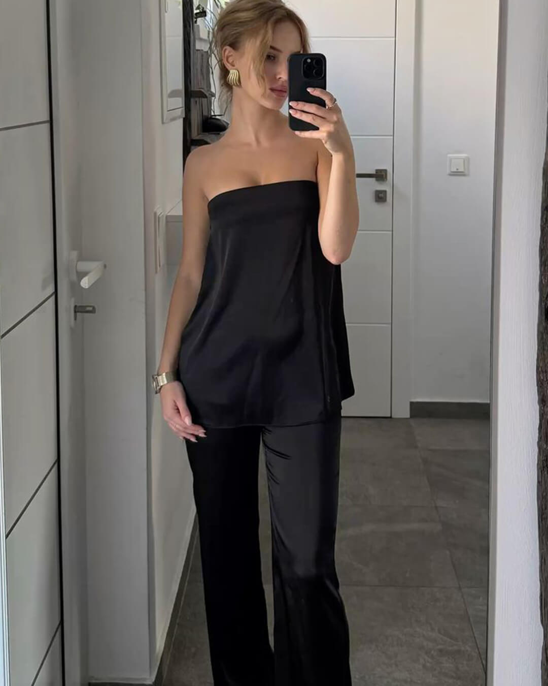 Ensemble Claudine composé d’un pantalon et d’un bandeau en satin
