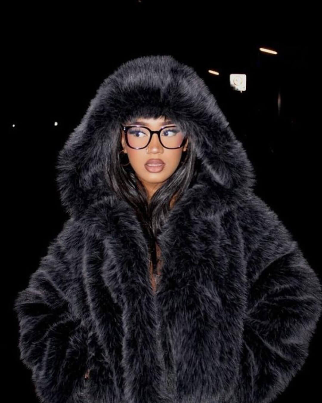 Manteau Nicki à capuche en fausse fourrure