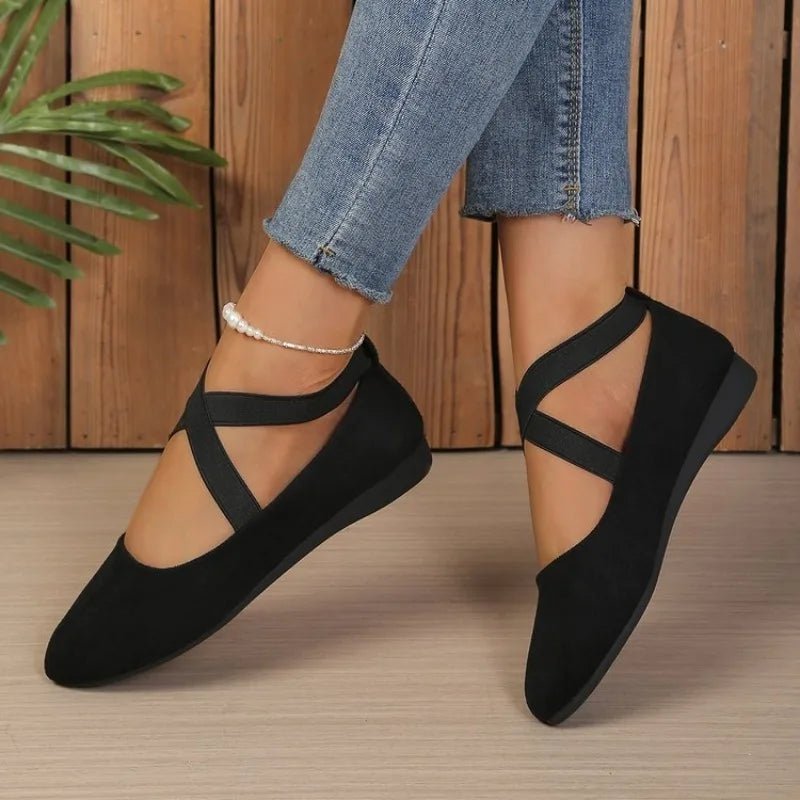 Afra ballerines à bout pointu avec brides croisées
