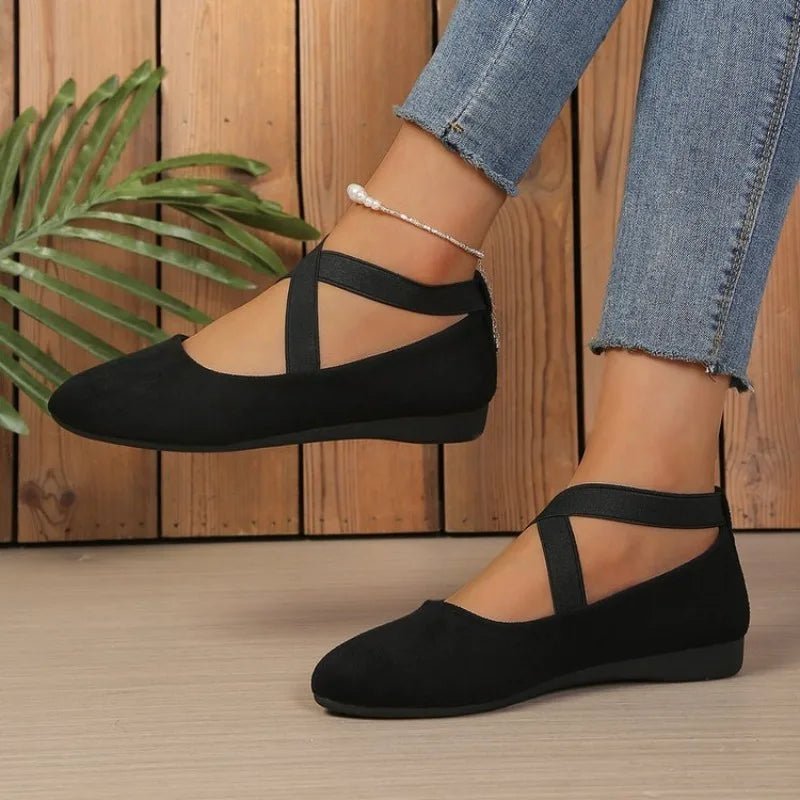 Afra ballerines à bout pointu avec brides croisées