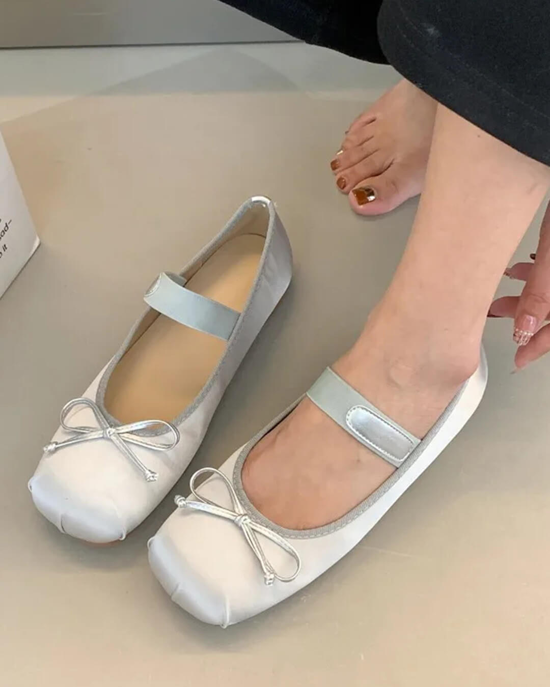 Ballerines en satin avec nœud Pamela