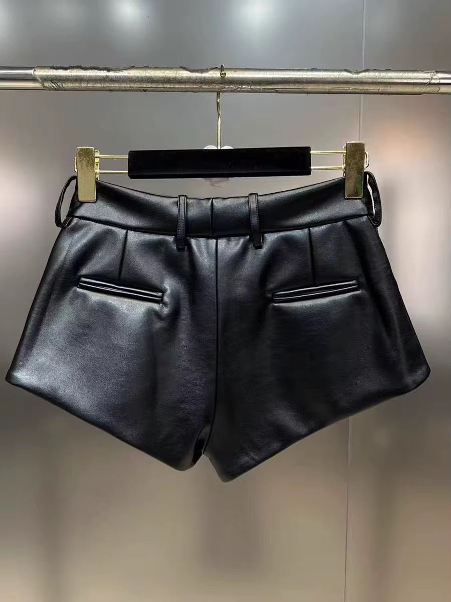 Mini-short en cuir Henna