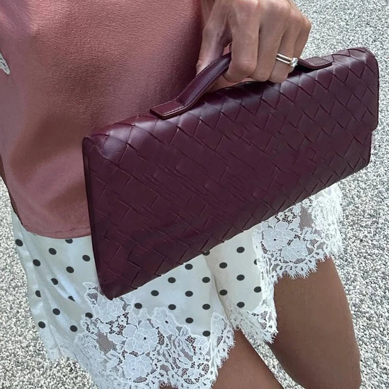 Short Lucy en satin avec dentelle et pois