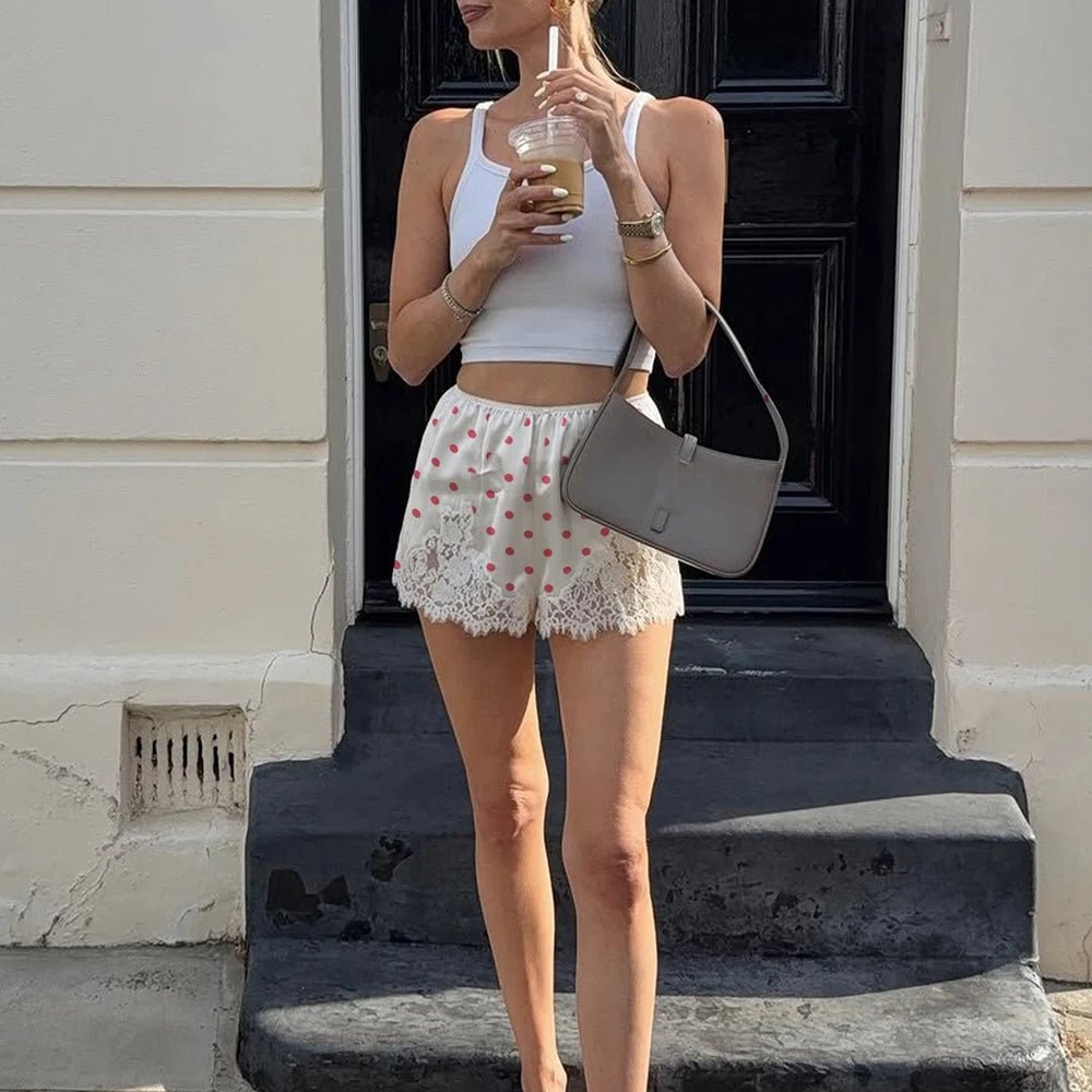 Shorty Pauleen à pois avec dentelle