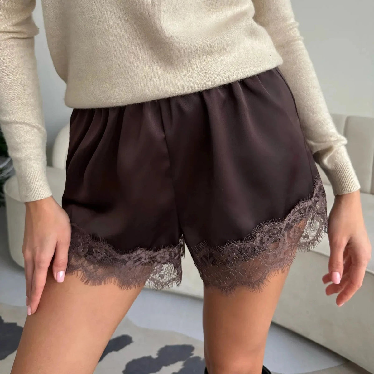 Short en satin avec dentelle Suzette