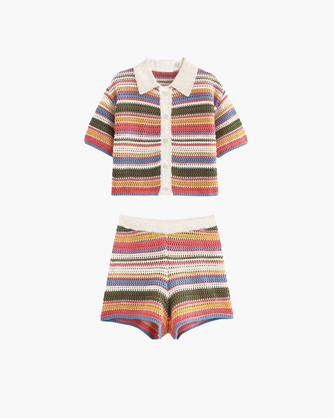 Ensemble Jasmin composé d’un pull court en crochet et d’un short