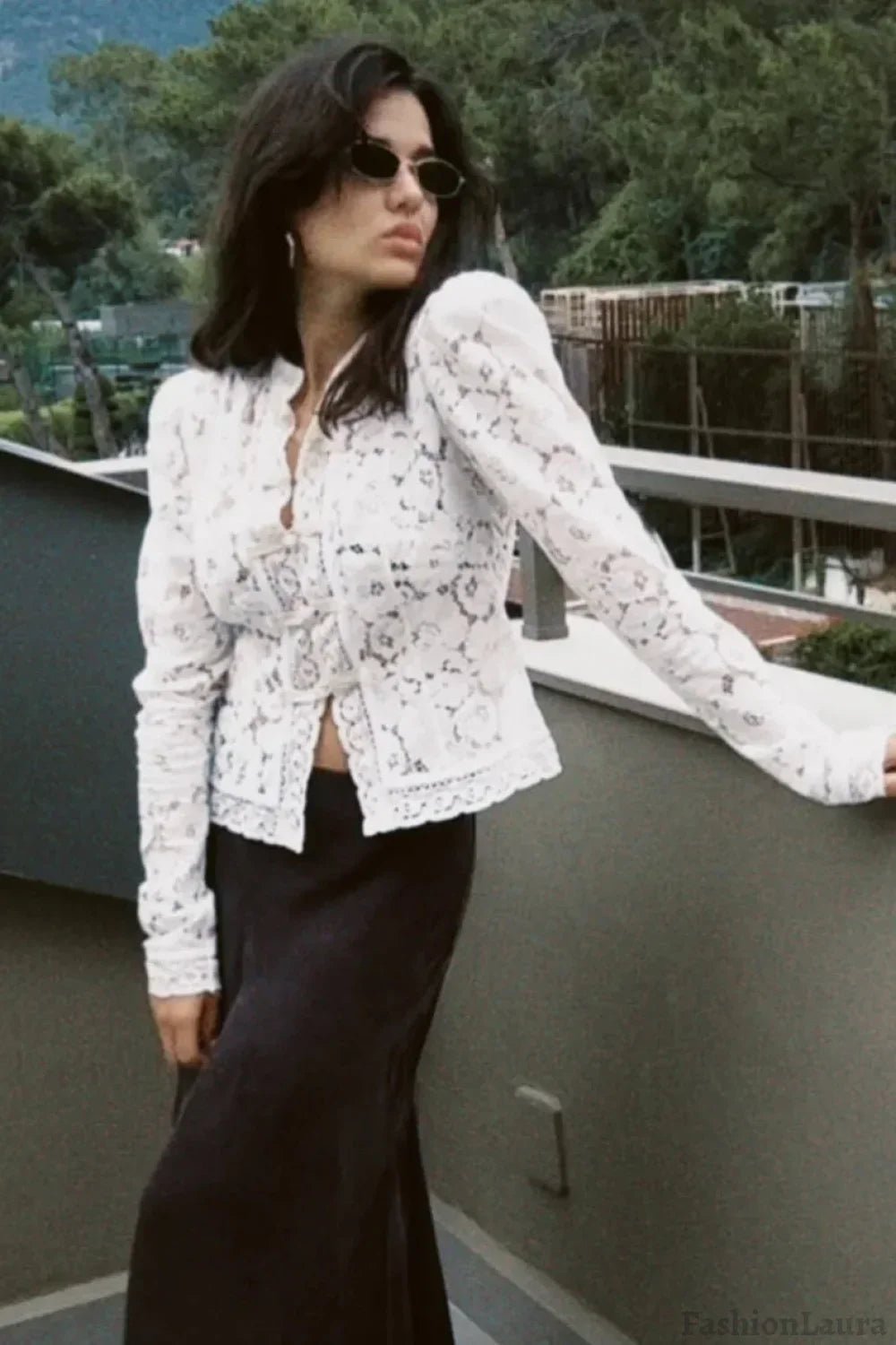Blouse Claire élégante en dentelle