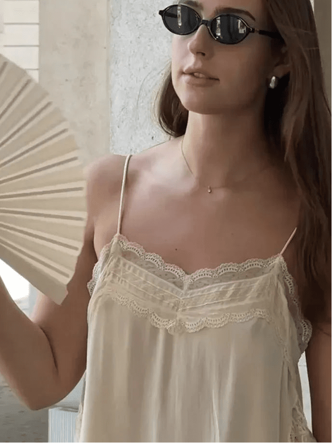 Top Sia style caraco en dentelle