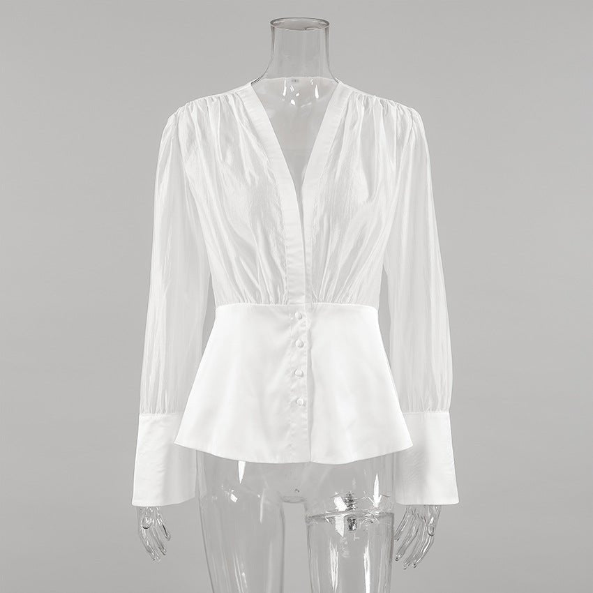 Blouse Elisa transparente à décolleté plongeant et boutons