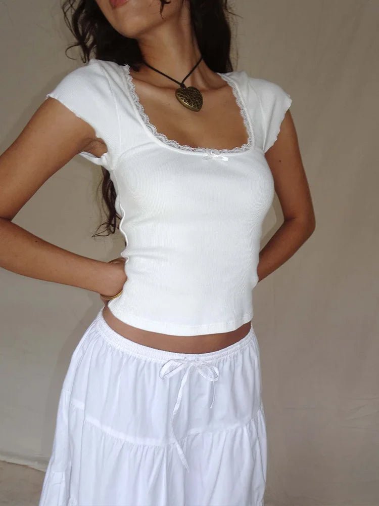 Top court Liberty avec dentelle